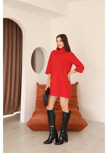 Kadın Kırmızı Selanik Kumaş Boğazlı Geniş Kesim Diz Üstü Elbise fırsatları