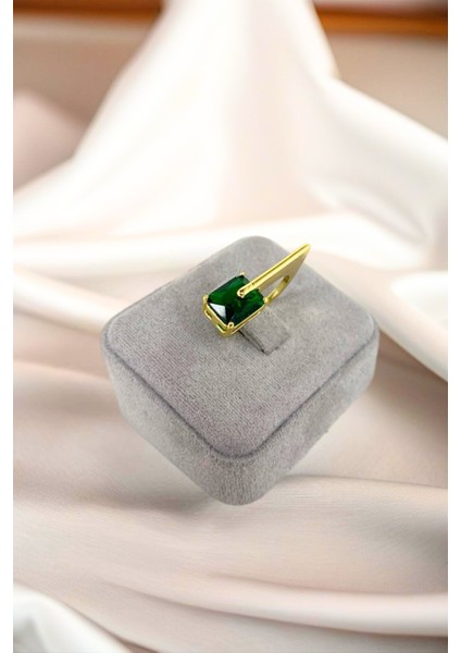 Yeşil Baget Taşlı Gold Renkli Ayarlanabilir Çelik Yüzük