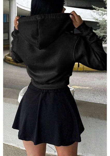 Kadın Pamuklu Crop Model Kanguru Cepli Kapüşonlu Crop Spor Sweatshirt fiyatları