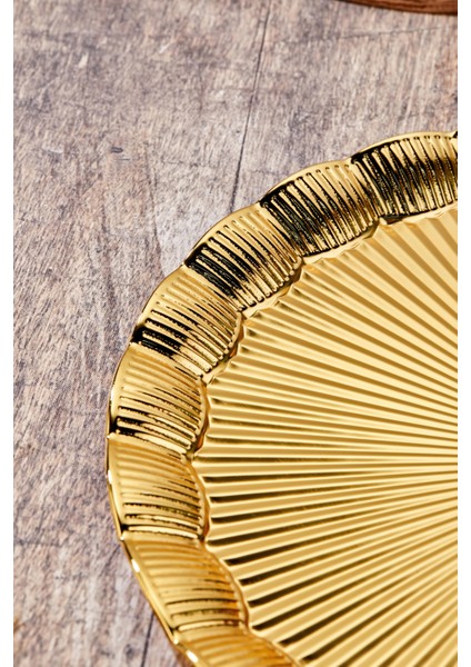 35 cm Gold Tepsi – Parlak Yüzeyli Şık Servis ve Sunum Tepsisi