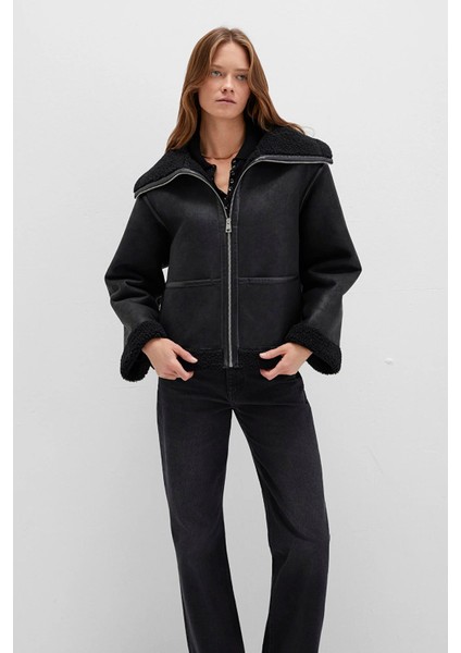 Kadın Suni Kürk Detaylı Siyah Suni Deri Ceket 1110718-900