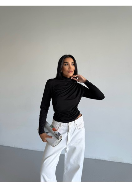 Boğazlı Sandy Kumaş Dar-Slim Kalıp Drapeli Bluz fırsatları