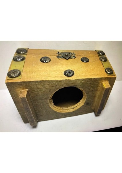 Iş Bankası Ahşap Sandık Kumbara