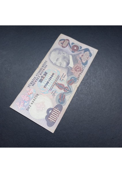 Escoines 3996368F42549C3D4A 1000LIRA 6.emisyon 2.tertip D02 Serisi Temiz modelleri