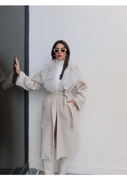 Yaka Kürklü Kırçıllı Uzun Kaban