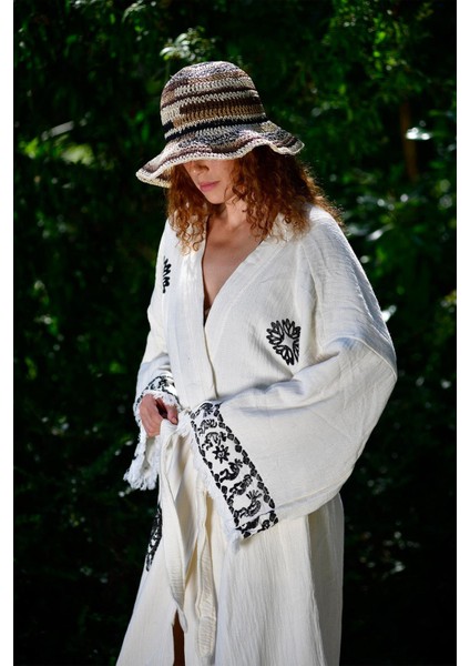 Shadow Bloom Kimono fırsatları