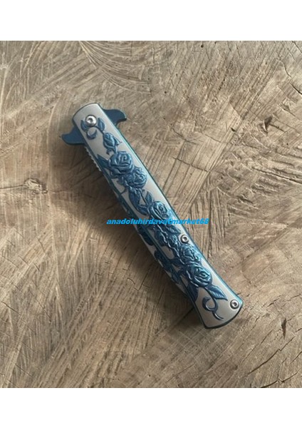 Carbon Çelik Özel Cep Çakısı Kamp Çakısı Özel Gül Işlemeli Cep Bıçak 22CM fırsatları