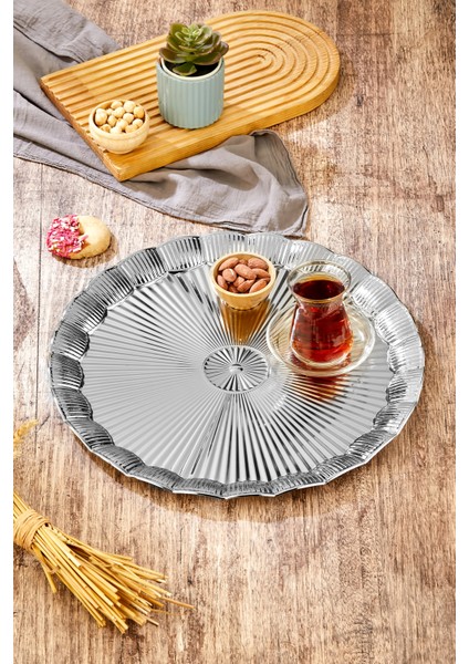 35 cm Gümüş Tepsi – Parlak Yüzeyli Şık Servis ve Sunum Tepsisi indirimleri