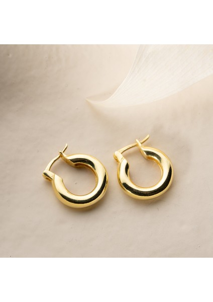 925 Ayar Gümüş Bombeli Halka Küpe fırsatları