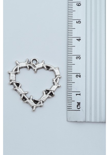 Dikenli Kalp Gümüş Kaplama Deri Ip Kolye modelleri