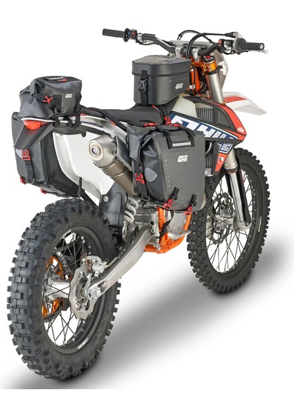 GRT718YANÇANTAKUMAŞ modelleri