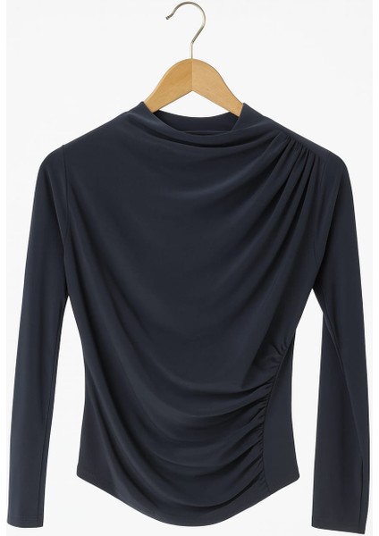 Büzgü Detaylı Sandy Kumaş Kadın Bluz fiyatları