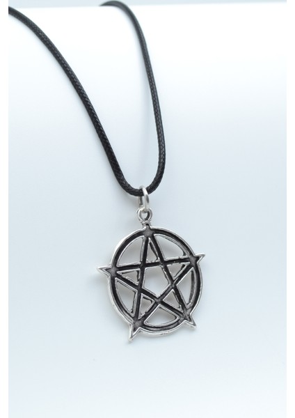 Pentagram Yıldızı Gümüş Kaplama Deri İp Kolye