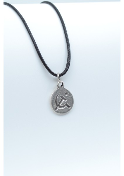 Minimal Orak Çekiç Gümüş Kaplama Deri Ip Kolye