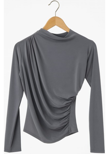 Büzgü Detaylı Sandy Kumaş Kadın Bluz fiyatları