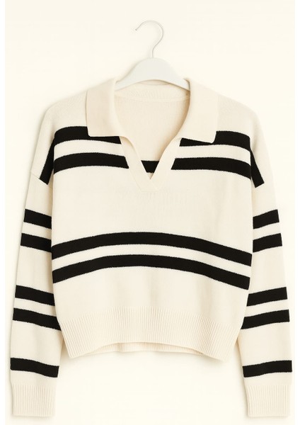 Siyah Çizgili Polo Yaka Kadın Crop Kazak fiyatları