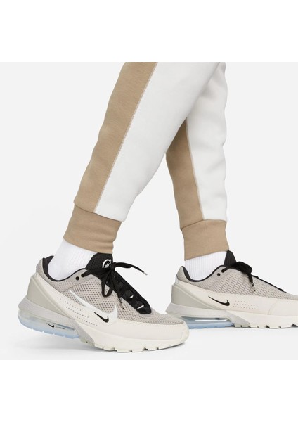 M Nk Tch Flc Jggr Erkek Günlük Eşofman Altı FB8002-121 Beyaz