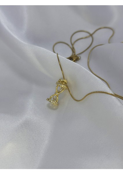 Işıltılı Kum Saati Kolye