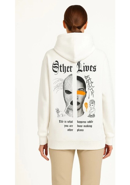 Kadın Oversize Kapüşonlu Sweatshirt 'other Lives' Ön ve Arka Baskılıbeyaz modelleri