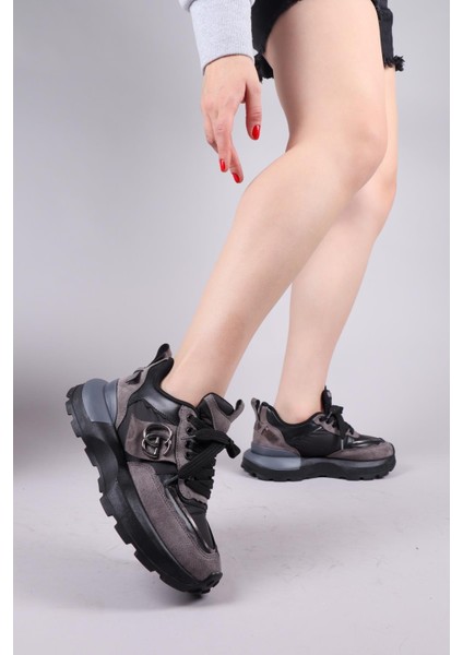 REPS Tokalı Süet Paraşüt Garnili Sneakers SİYAH fiyatları