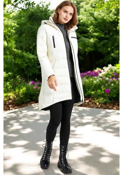 Uzun Boy Kışlık Su Geçirmez Şişme Kadın Mont modelleri