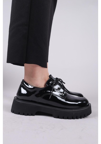 BAVİL Bağcıklı Rugan Loafer Ayakkabı SİYAH modelleri