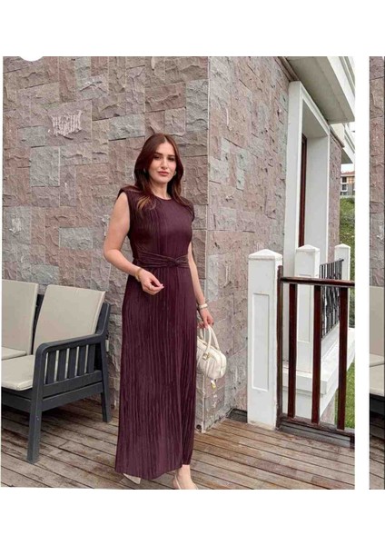 Kadın Siyah Pliseli Sıfır Kol Bağlama Detaylı Elbise fırsatları