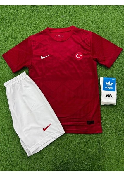 Türkiye Euro 2024 Kenan Yıldız 19 Numara Çocuk 3'lü Set Hediyeli Kırmızı Milli Takım Forması fiyatları