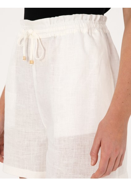Kadın Beyaz Comfort Fit Bermuda Şort 50306492-VR013 indirimleri