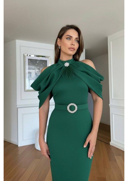 Kadın Omuz Detaylı Toka Kemerli Midi Boy Elbise NBNC110095 modelleri