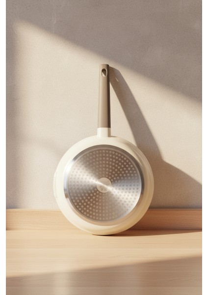 Chef Döküm 3 Parça Tava Seti Krem fiyatları