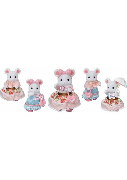 5540 Sylvanian Families Marshmallow Fare Moda Seti +3 Yaş Kız Erkek Çocuk Oyuncak Eğitici Oyuncaklar fiyatları