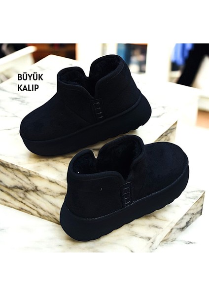 Ug Model Kısa Boy Dikişli Taban Tüylü Bayan Bot Bootie