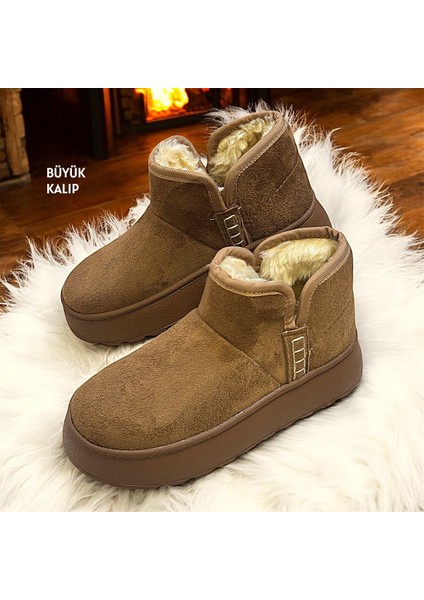 Ug Model Kısa Boy Dikişli Taban Tüylü Bayan Bot Bootie