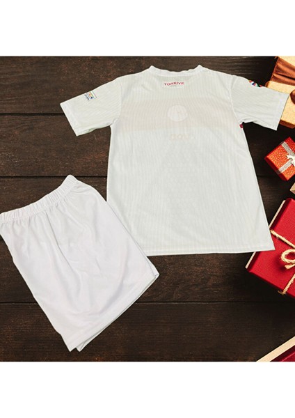 Lion Türkiye Beyaz Çocuk Forma Seti fiyatları