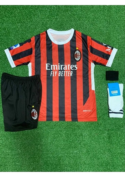 A.c M.i.l.a.n 2024/25 Sezonu Rafa Leao Iç Saha Çocuk Forması 4'lü Set fırsatları