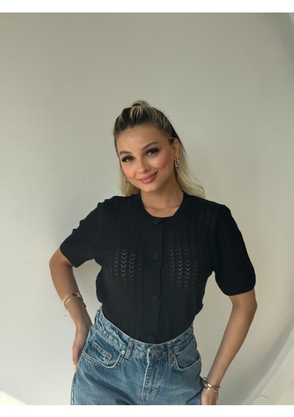 Siyah Kısa Kol Düğmeli Triko Hırka modelleri