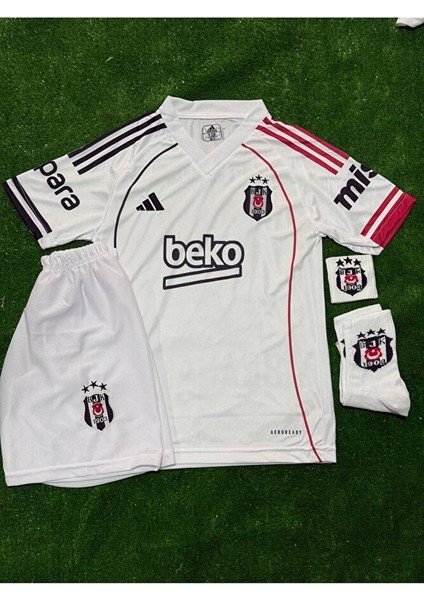 Beşiktâş' 2026 Semih Kılıçsoy Yeni Sezon Deplasman Beyaz Çocuk Forması 4'lü Set fiyatları