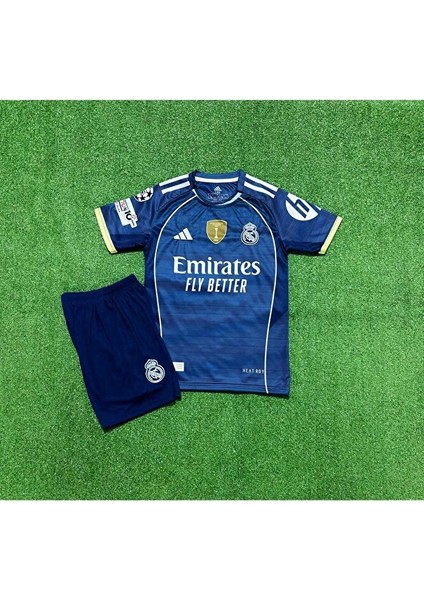Real Madrid 2025/26 Yeni Sezon Şampiyonlar Ligi Vini Jr Alternatif Çocuk Forması fiyatları