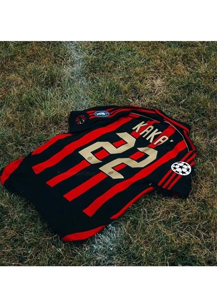 Ac.milan 2007 Kaka Efsane Retro Iç Saha Kırmızı Forması modelleri
