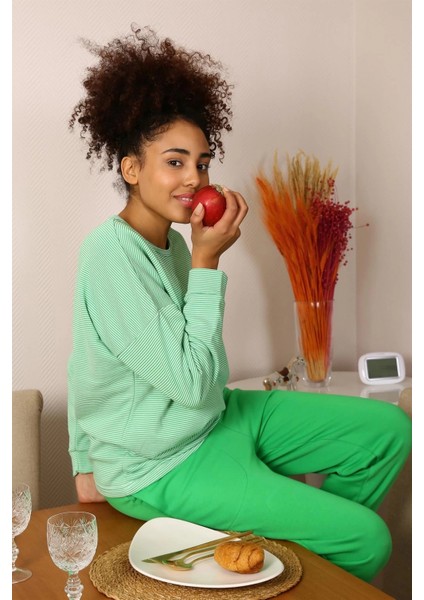 Kadın Uzun Kol 3 Iplik Penye Pijama Takım Yeşil fırsatları