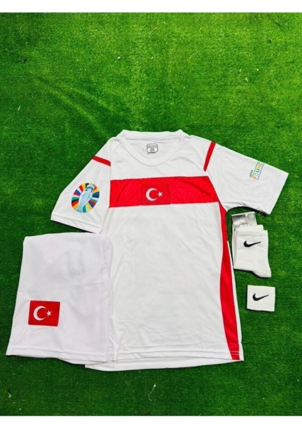 Türkiye 2026 Ferdi Kadıoğlu Deplasman Beyaz Milli Takım Çocuk Forması 4'lü Set fiyatları