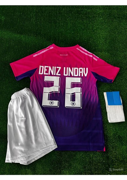 Almanya Milli Takımı Deniz Undav Yeni Sezon Deplasman Pembe Çocuk Forması 4lü Set