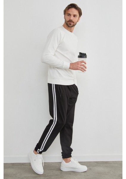 Yazı Kabartmalı Bisiklet Yaka Mevsimlik Sweatshirt indirimleri