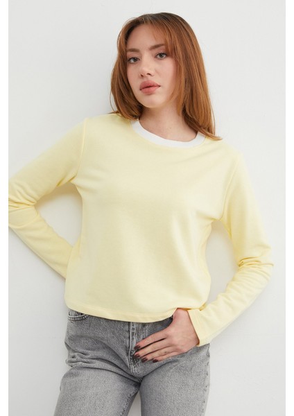 3 Iplik Şardonsuz Yakası Ribanalı Sweatshirt