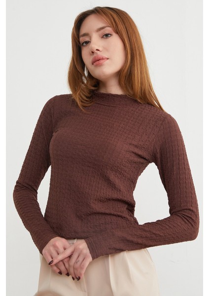 Dik Yaka Bürümcük Kumaş Bluz