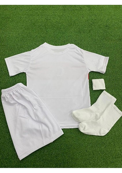 Türkiye Milli Takım Çocuk Futbol Forması Beyaz Hava Alabilen Polyester Kumaş Halısaha Forması modelleri