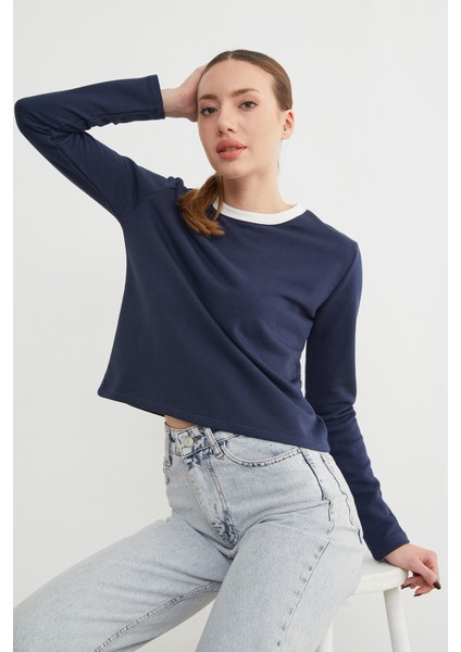 3 Iplik Şardonsuz Yakası Ribanalı Sweatshirt modelleri