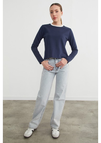 3 Iplik Şardonsuz Yakası Ribanalı Sweatshirt indirimleri