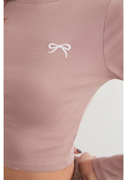 Fiyonk Nakışlı Likralı Crop Body fırsatları